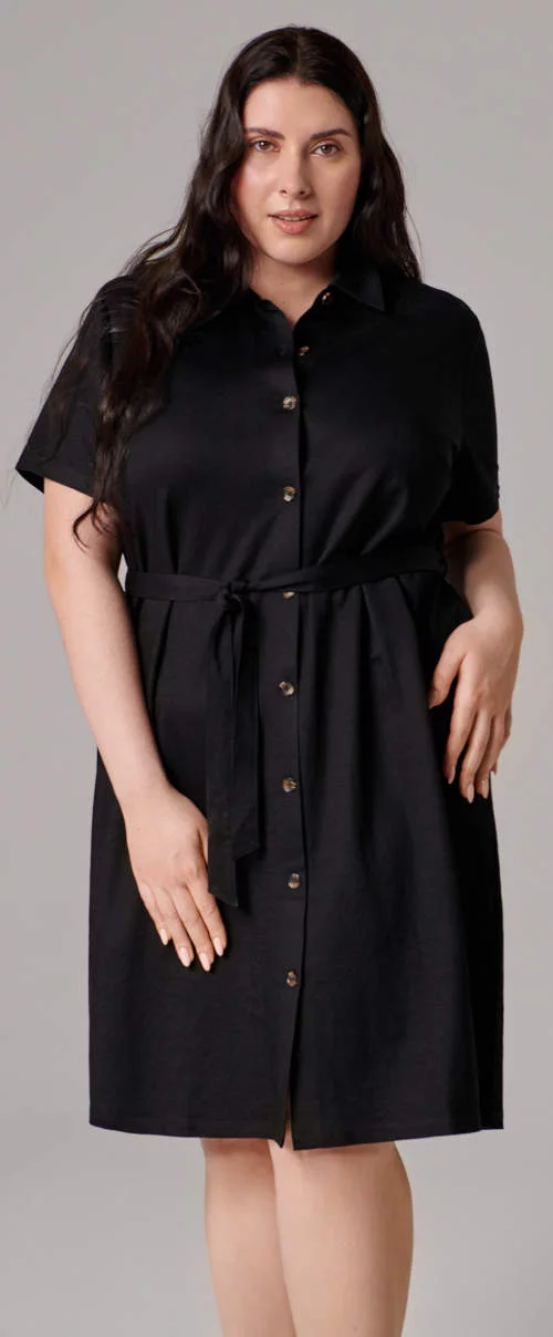 Crna košulja haljina s ovratnikom za bucmaste žene