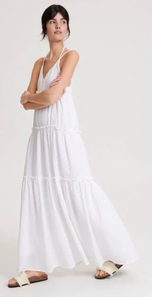 Udobna bijela ženska ljetna maxi haljina na tanke naramenice