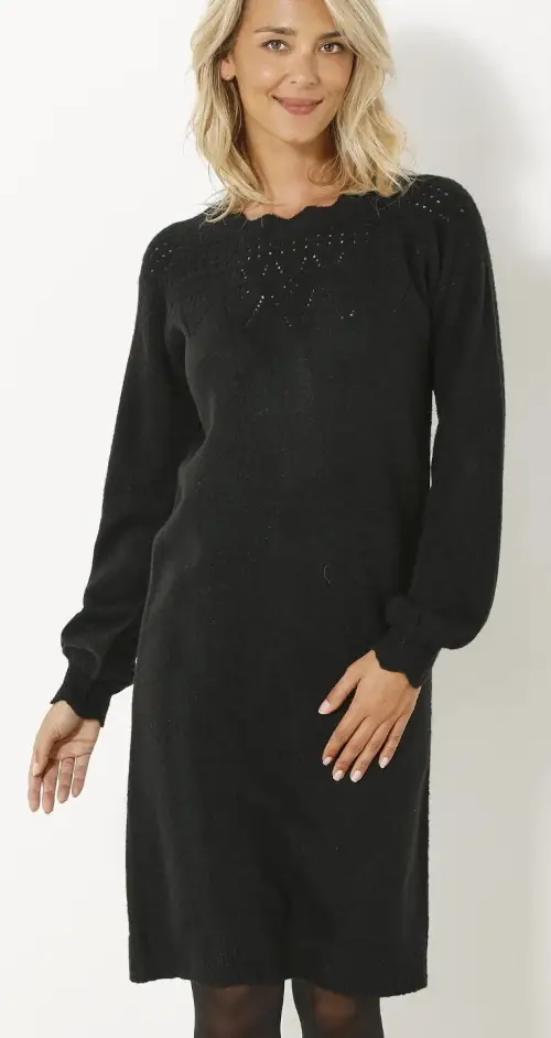 Jednobojna crna pletena zimska haljina